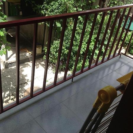 Hotel Albatros Μπατούμι Εξωτερικό φωτογραφία