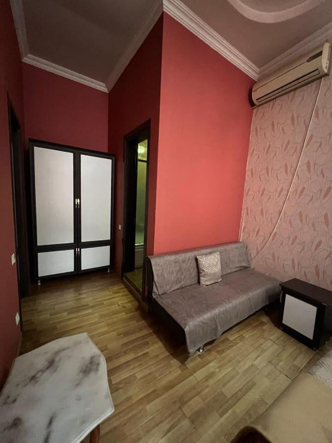 Hotel Albatros Μπατούμι Εξωτερικό φωτογραφία