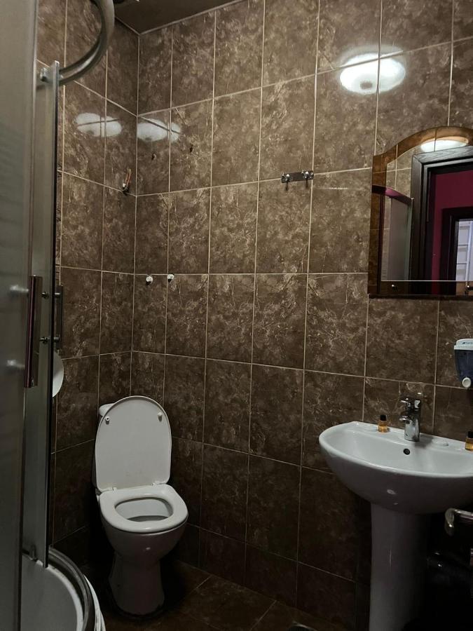 Hotel Albatros Μπατούμι Εξωτερικό φωτογραφία
