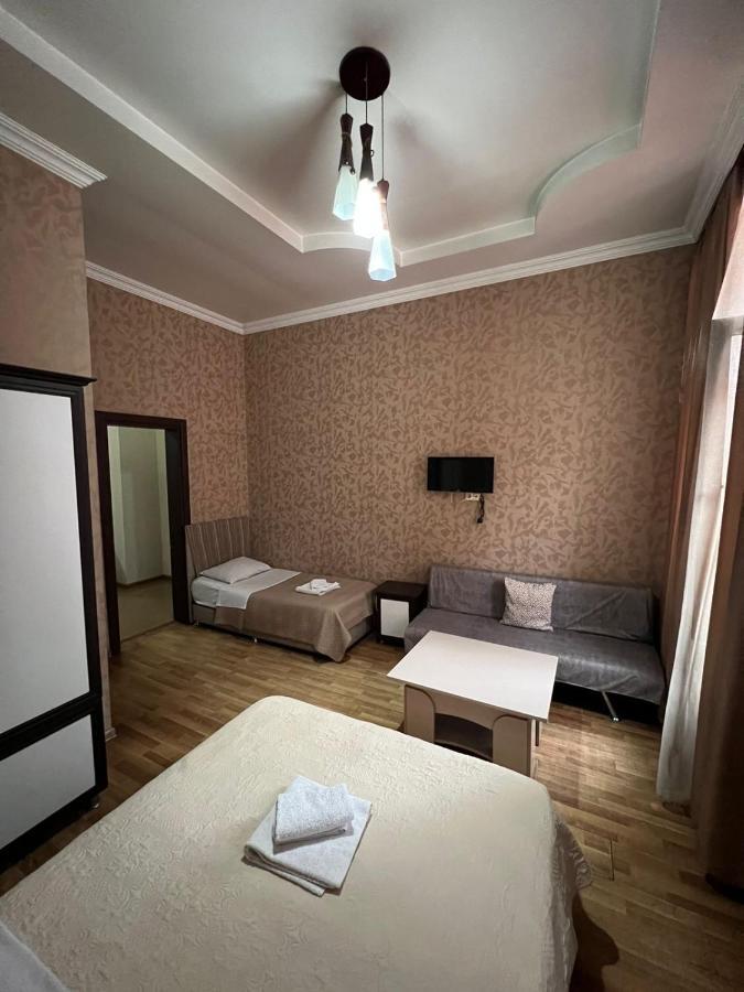 Hotel Albatros Μπατούμι Εξωτερικό φωτογραφία