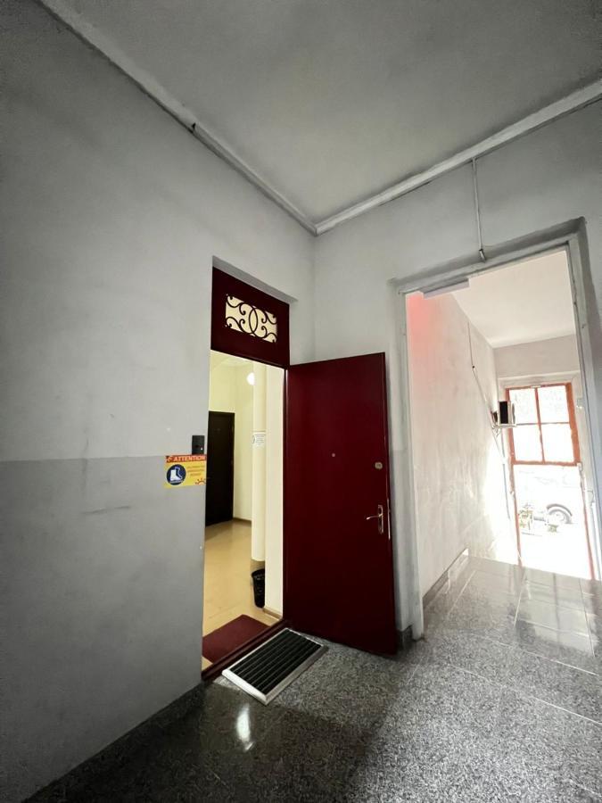 Hotel Albatros Μπατούμι Εξωτερικό φωτογραφία
