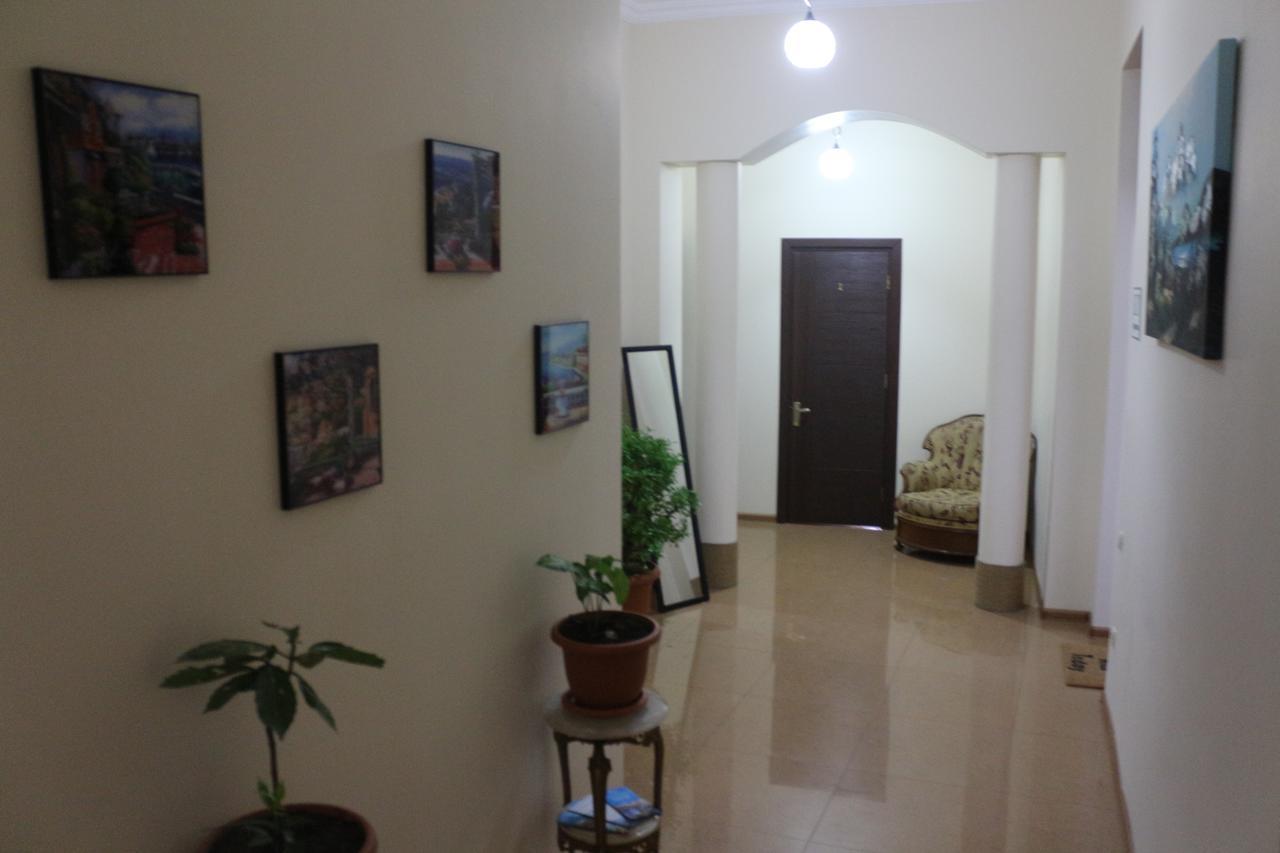 Hotel Albatros Μπατούμι Εξωτερικό φωτογραφία