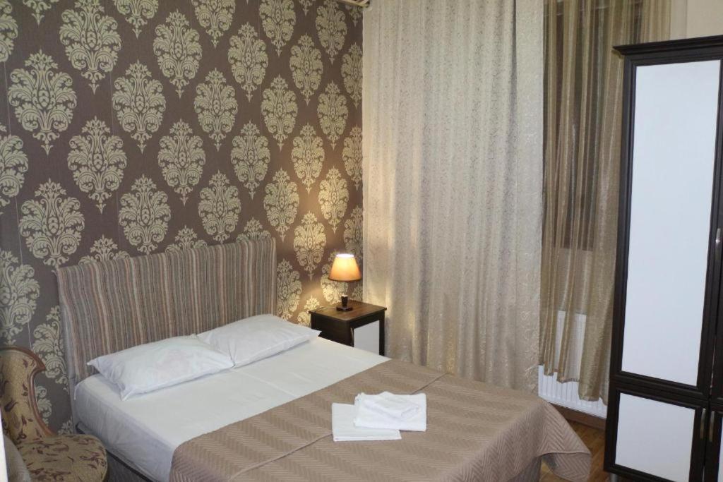 Hotel Albatros Μπατούμι Εξωτερικό φωτογραφία