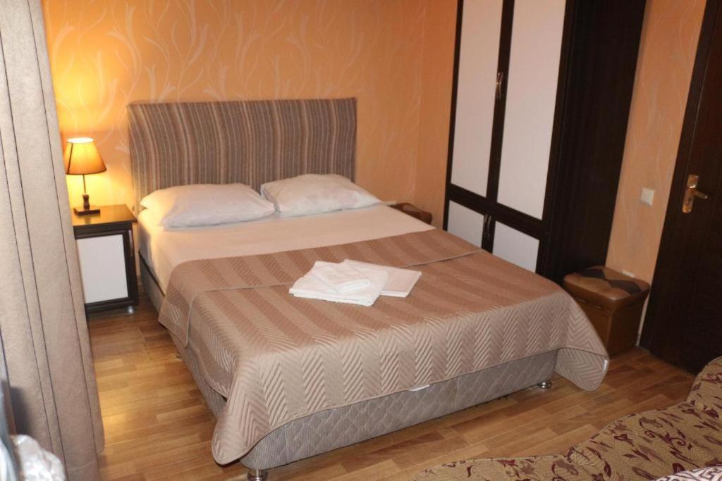 Hotel Albatros Μπατούμι Εξωτερικό φωτογραφία
